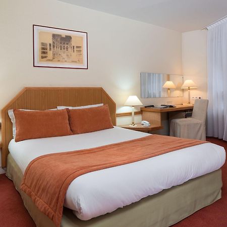 Hotel Fertel Etoile Paris Exteriör bild